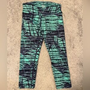 Athleta girl workout capri leggings